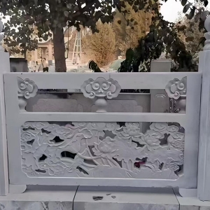 石栏杆
